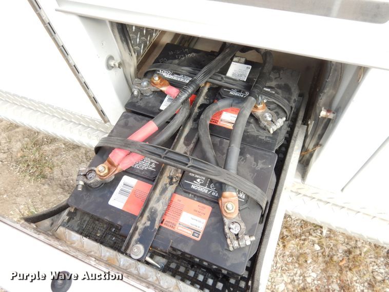 image for item DJ6893 2002 Ford Econoline  ambulance