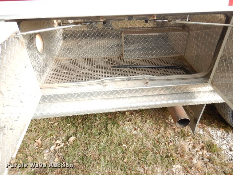 image for item DJ6893 2002 Ford Econoline  ambulance