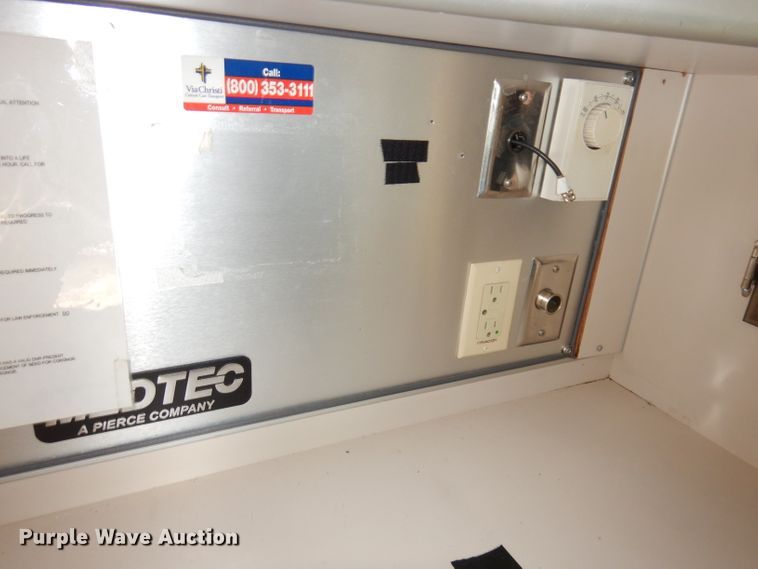 image for item DJ6893 2002 Ford Econoline  ambulance