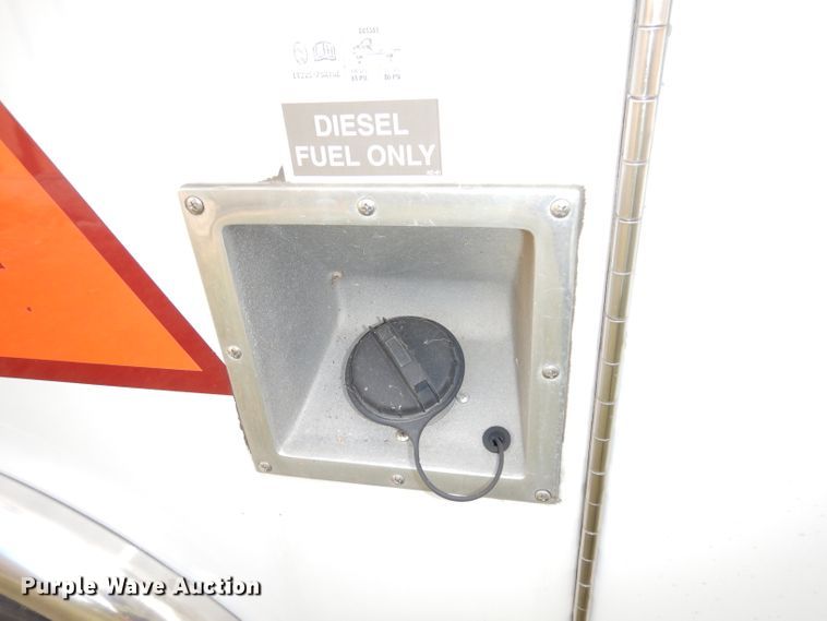 image for item DJ6893 2002 Ford Econoline  ambulance