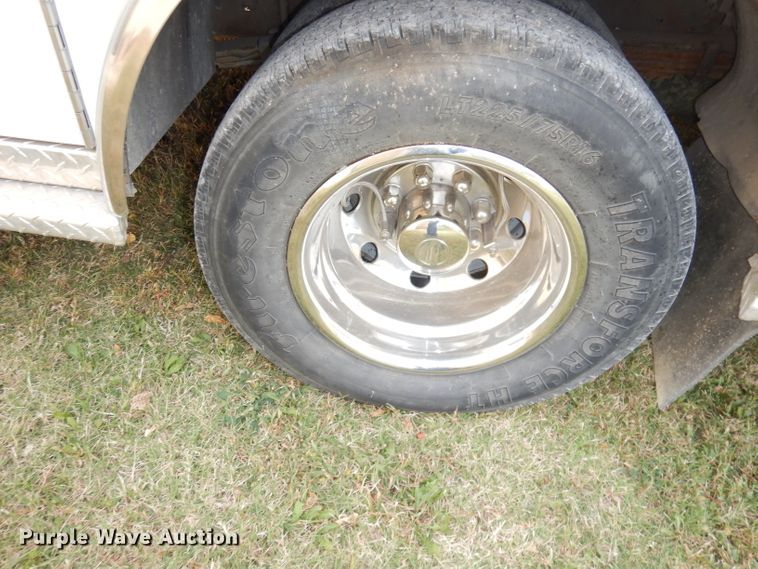 image for item DJ6893 2002 Ford Econoline  ambulance