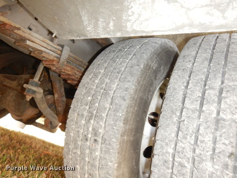 image for item DJ6893 2002 Ford Econoline  ambulance