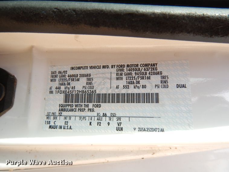 image for item DJ6893 2002 Ford Econoline  ambulance