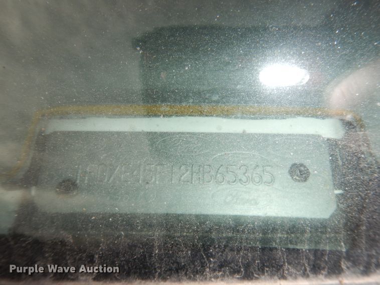 image for item DJ6893 2002 Ford Econoline  ambulance