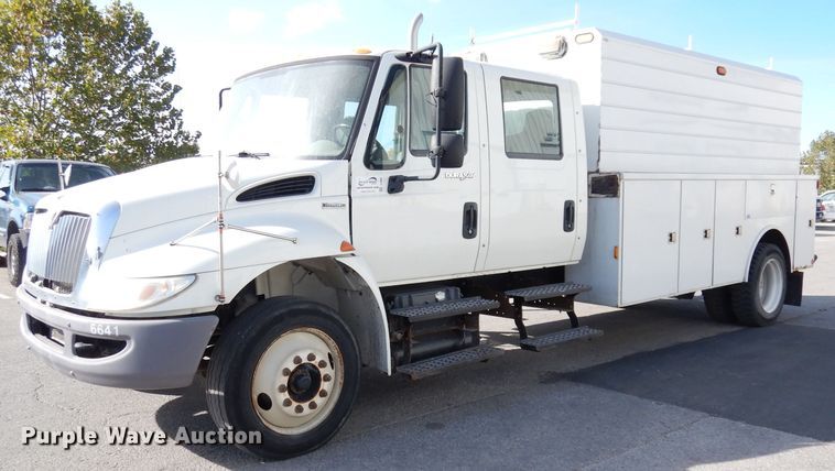 image for item DJ6898 2009 International DuraStar 4300  Crew Cab utility truck