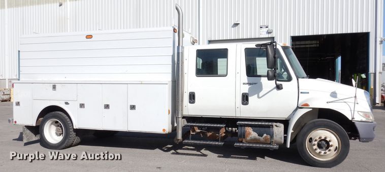 image for item DJ6898 2009 International DuraStar 4300  Crew Cab utility truck