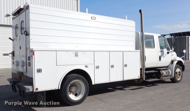 image for item DJ6898 2009 International DuraStar 4300  Crew Cab utility truck