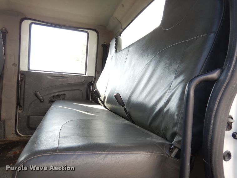 image for item DJ6898 2009 International DuraStar 4300  Crew Cab utility truck