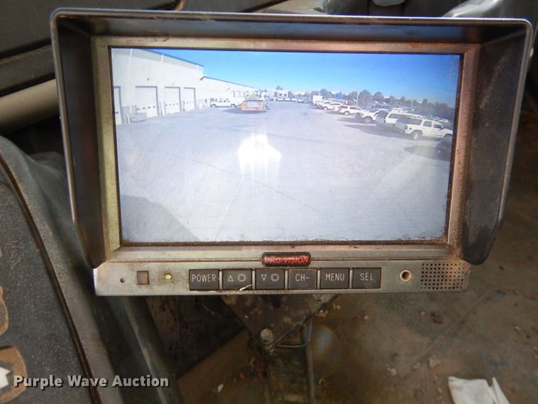 image for item DJ6898 2009 International DuraStar 4300  Crew Cab utility truck