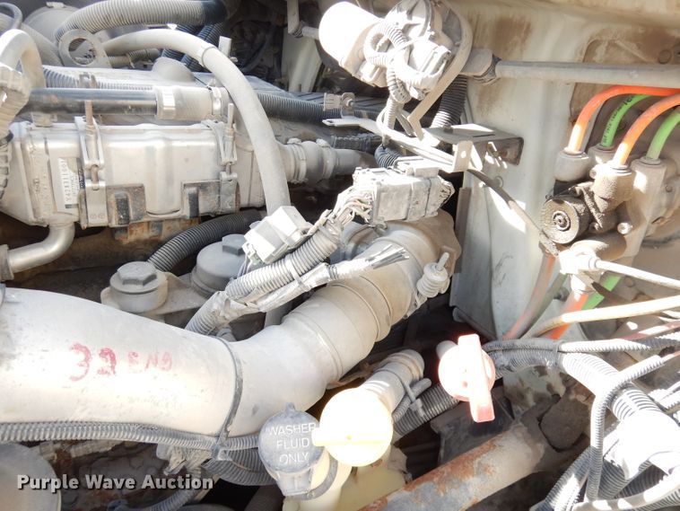 image for item DJ6898 2009 International DuraStar 4300  Crew Cab utility truck