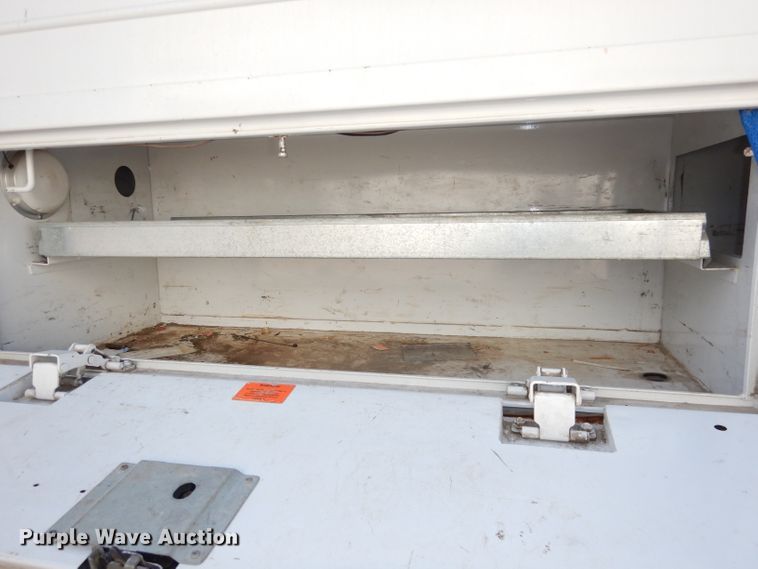 image for item DJ6898 2009 International DuraStar 4300  Crew Cab utility truck