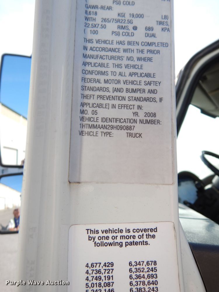 image for item DJ6898 2009 International DuraStar 4300  Crew Cab utility truck