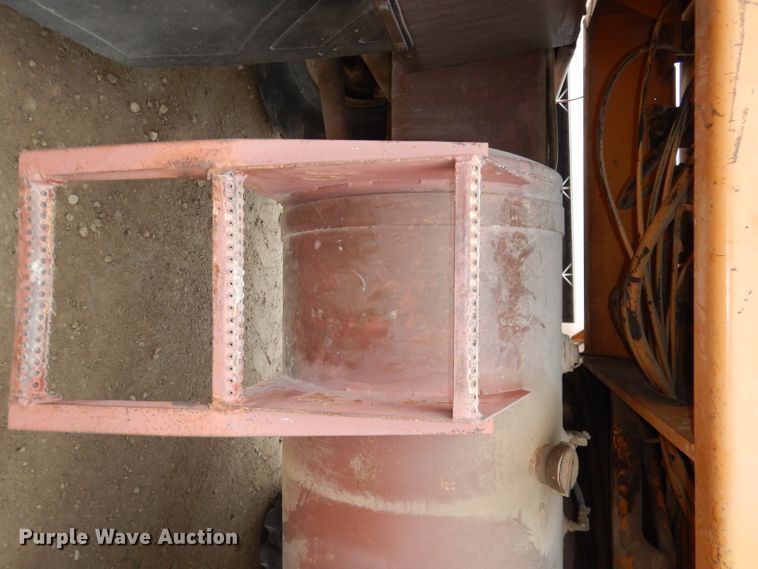 image for item DJ6904 1985 Case 1085B  wheeled excavator