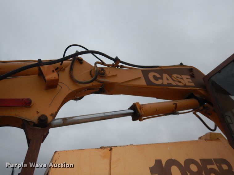 image for item DJ6904 1985 Case 1085B  wheeled excavator