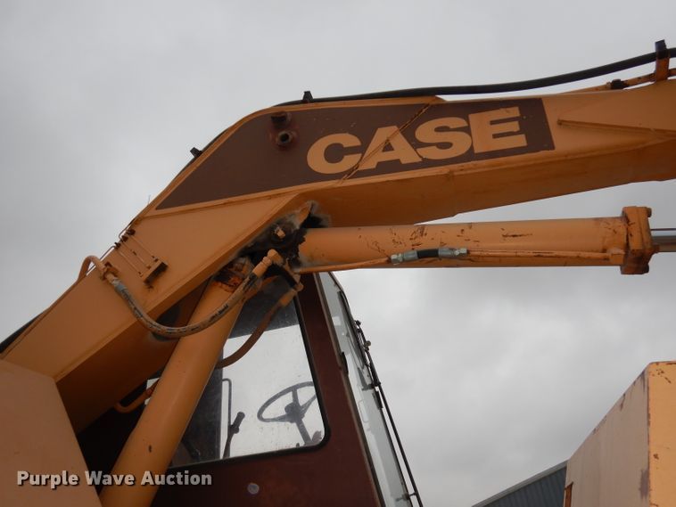 image for item DJ6904 1985 Case 1085B  wheeled excavator