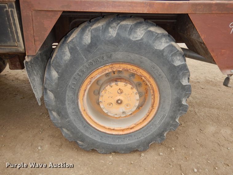 image for item DJ6904 1985 Case 1085B  wheeled excavator