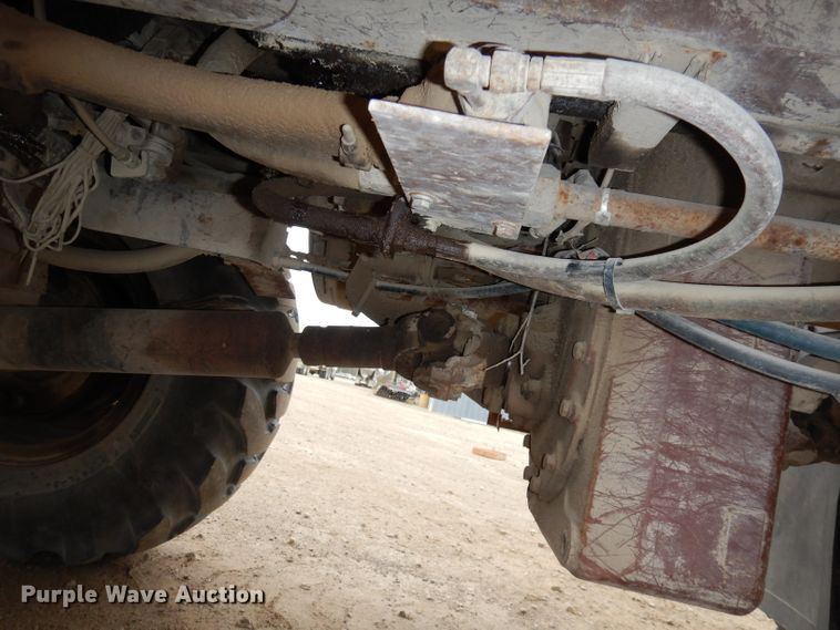 image for item DJ6904 1985 Case 1085B  wheeled excavator