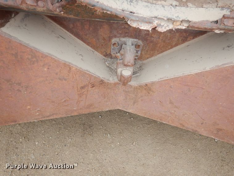 image for item DJ6904 1985 Case 1085B  wheeled excavator