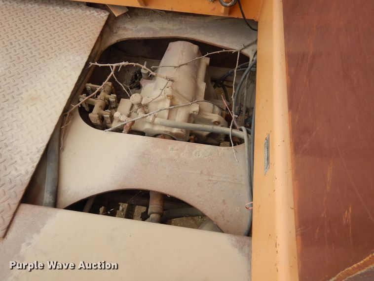 image for item DJ6904 1985 Case 1085B  wheeled excavator