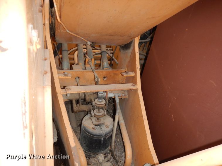 image for item DJ6904 1985 Case 1085B  wheeled excavator