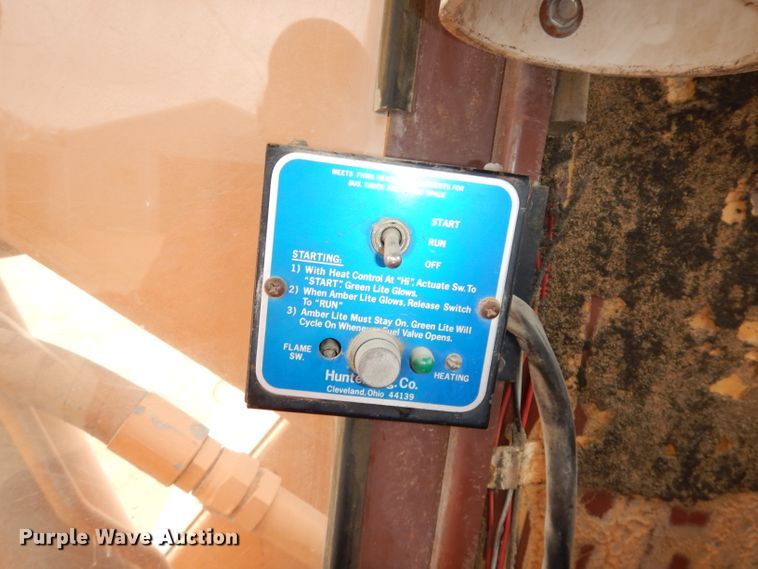 image for item DJ6904 1985 Case 1085B  wheeled excavator