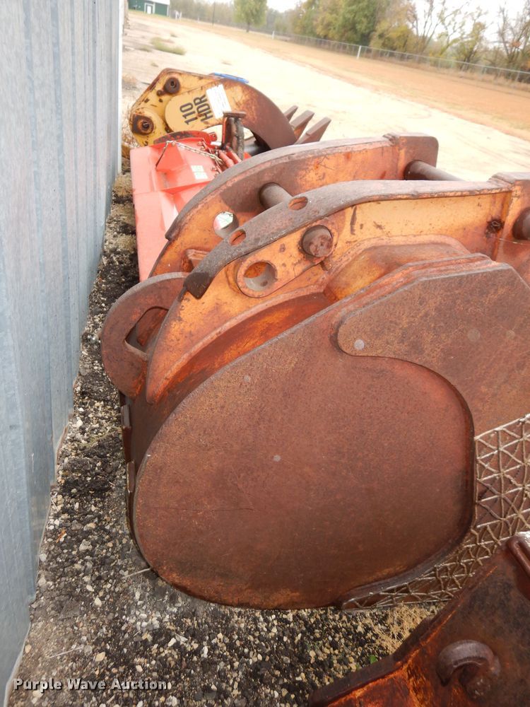 image for item DJ6904 1985 Case 1085B  wheeled excavator