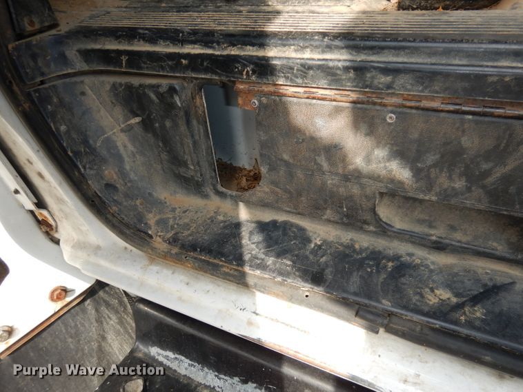 image for item DJ6911 2007 Chevrolet C5500  bucket truck