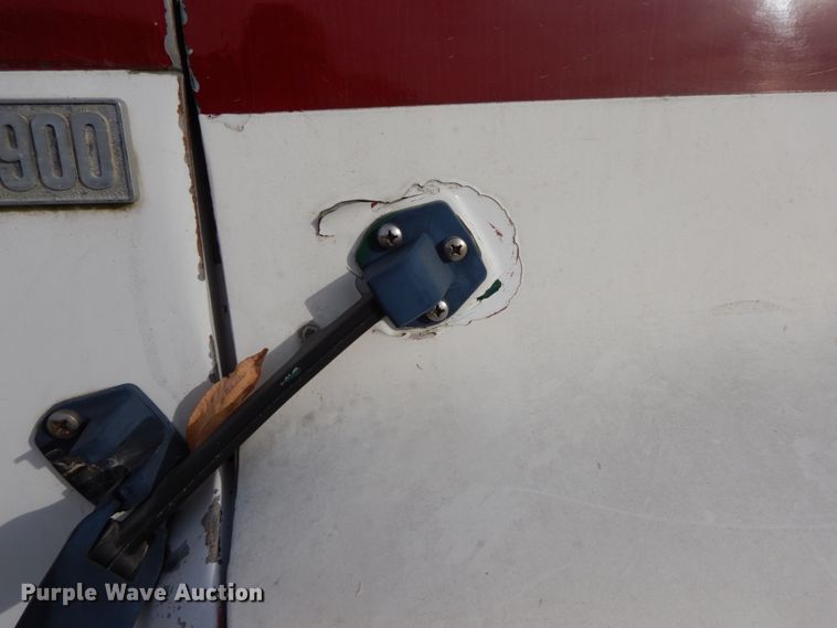 image for item FG9511 1986 International 1954  flatbed truck