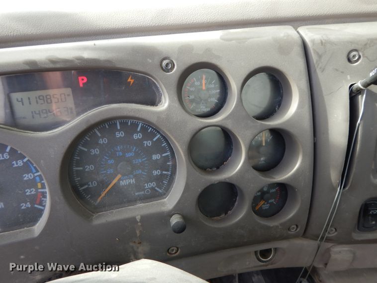 image for item FG9512 2007 Mack CNH613  dump truck