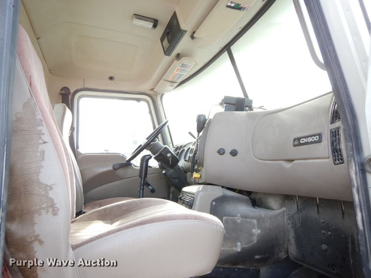 image for item FG9512 2007 Mack CNH613  dump truck