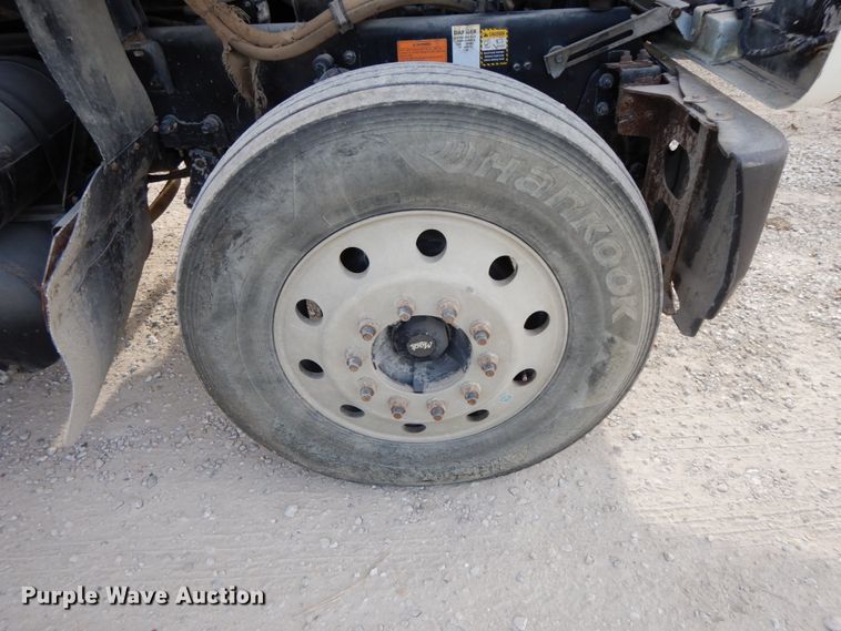 image for item FG9512 2007 Mack CNH613  dump truck