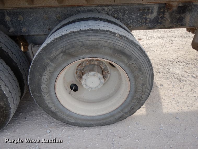 image for item FG9512 2007 Mack CNH613  dump truck