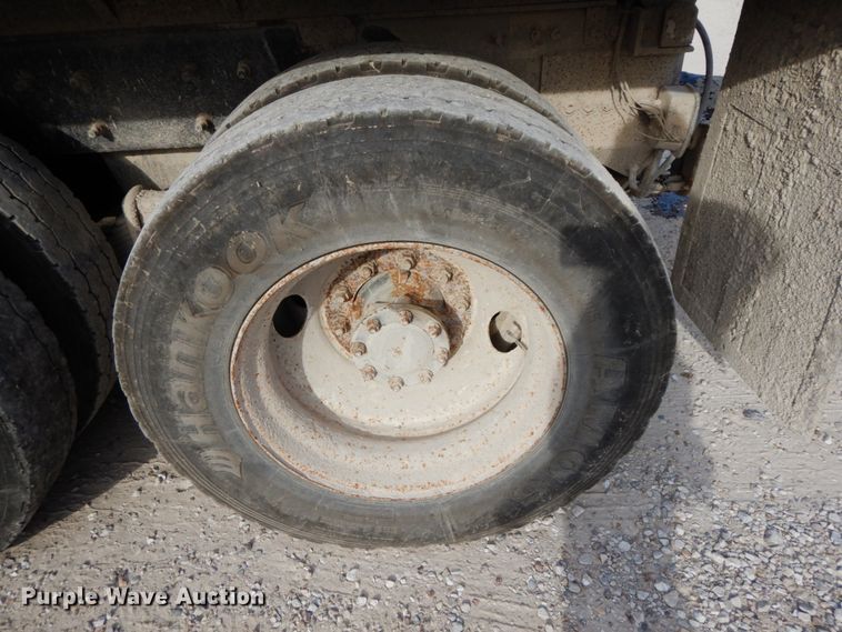 image for item FG9512 2007 Mack CNH613  dump truck