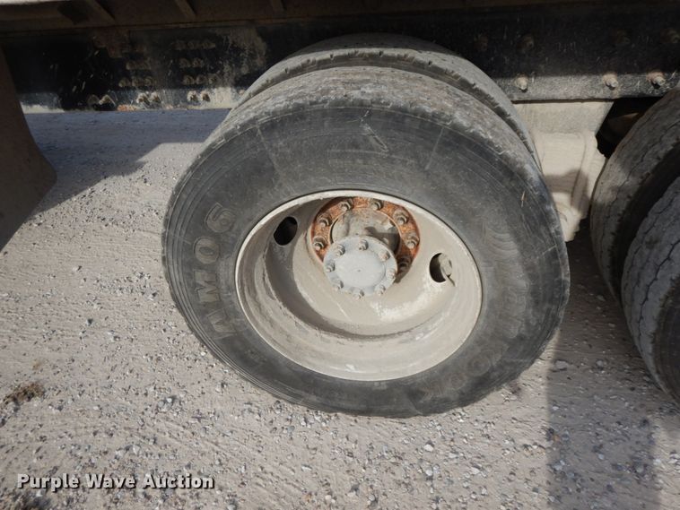 image for item FG9512 2007 Mack CNH613  dump truck