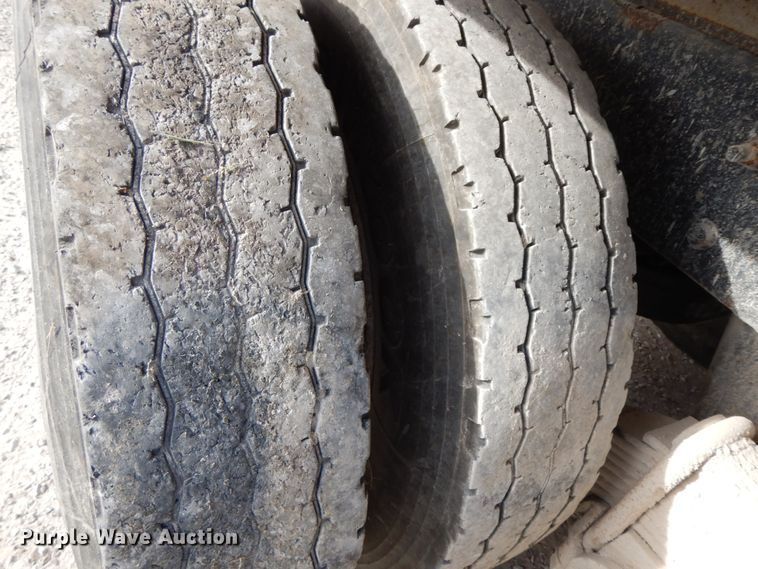 image for item FG9512 2007 Mack CNH613  dump truck