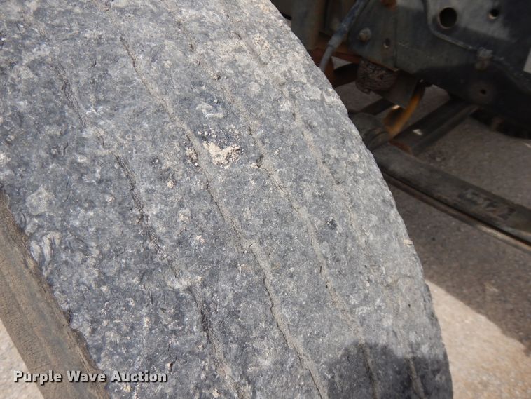 image for item FN9452 1994 Chevrolet Kodiak C5500  dump truck