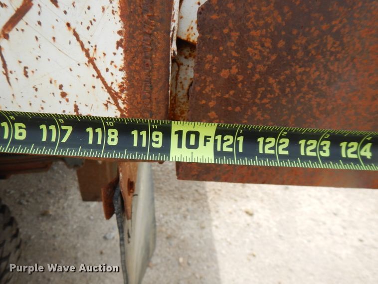 image for item FN9452 1994 Chevrolet Kodiak C5500  dump truck