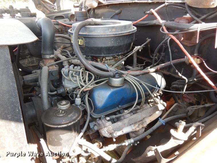 image for item FR9166 1978 Ford F700  pumper fire truck