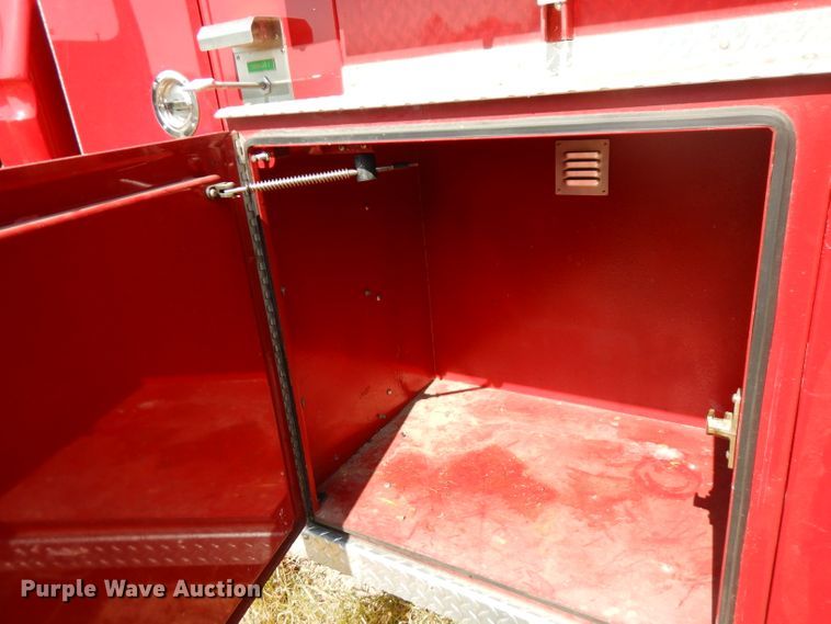 image for item FR9166 1978 Ford F700  pumper fire truck