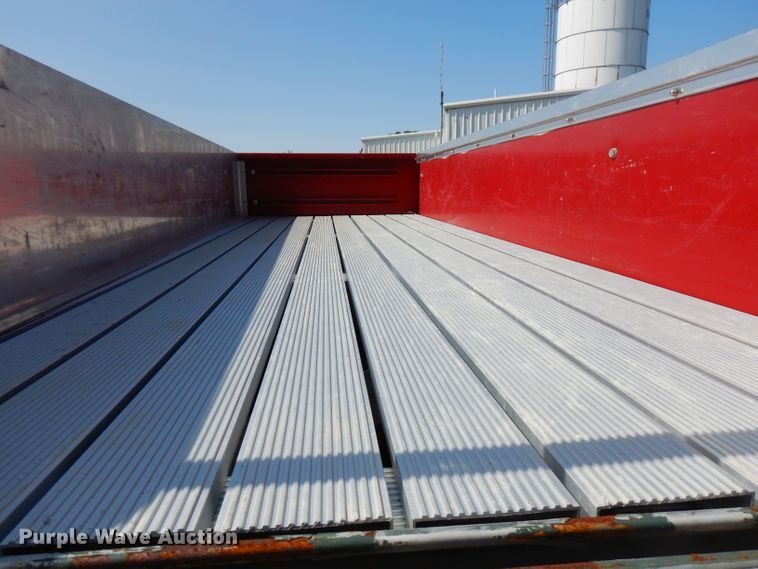 image for item FR9166 1978 Ford F700  pumper fire truck