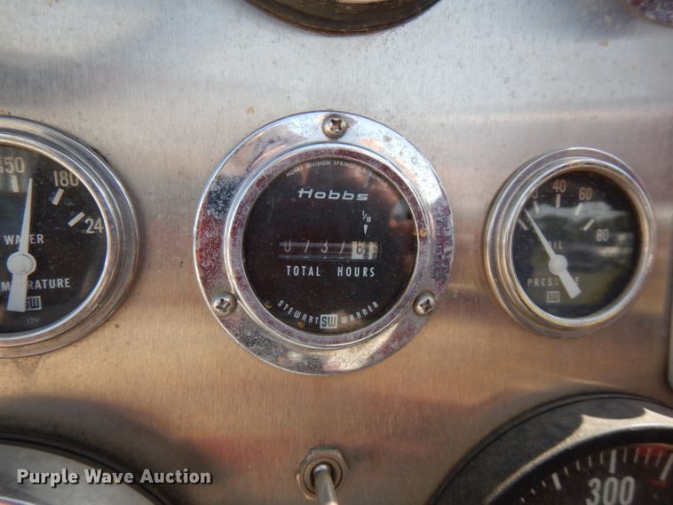 image for item FR9166 1978 Ford F700  pumper fire truck