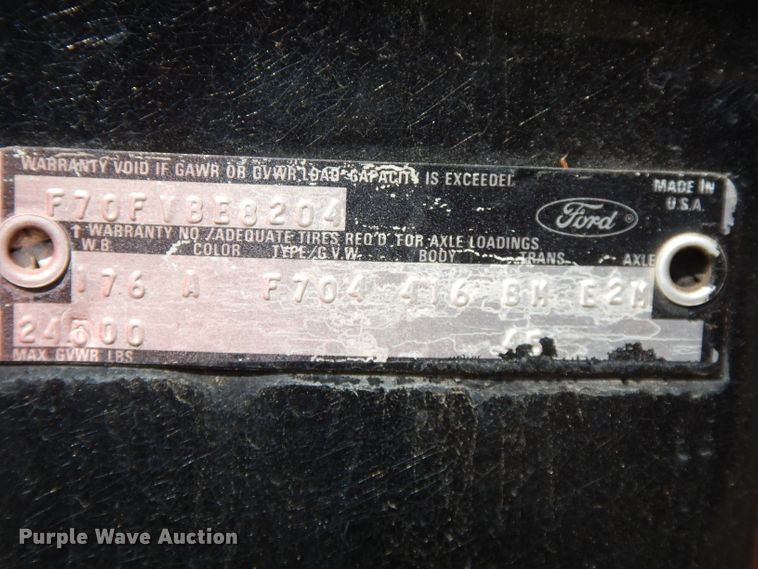 image for item FR9166 1978 Ford F700  pumper fire truck