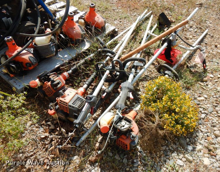 image for item FR9167 Lawn and garden equipment