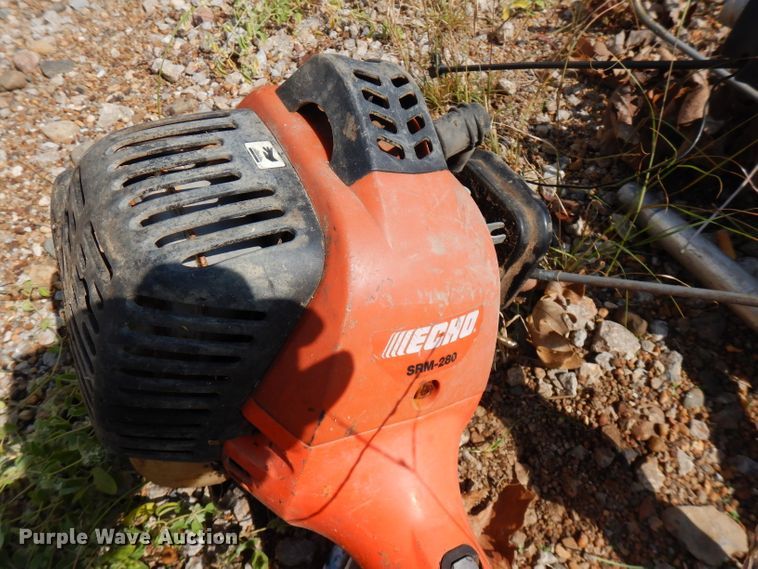 image for item FR9167 Lawn and garden equipment