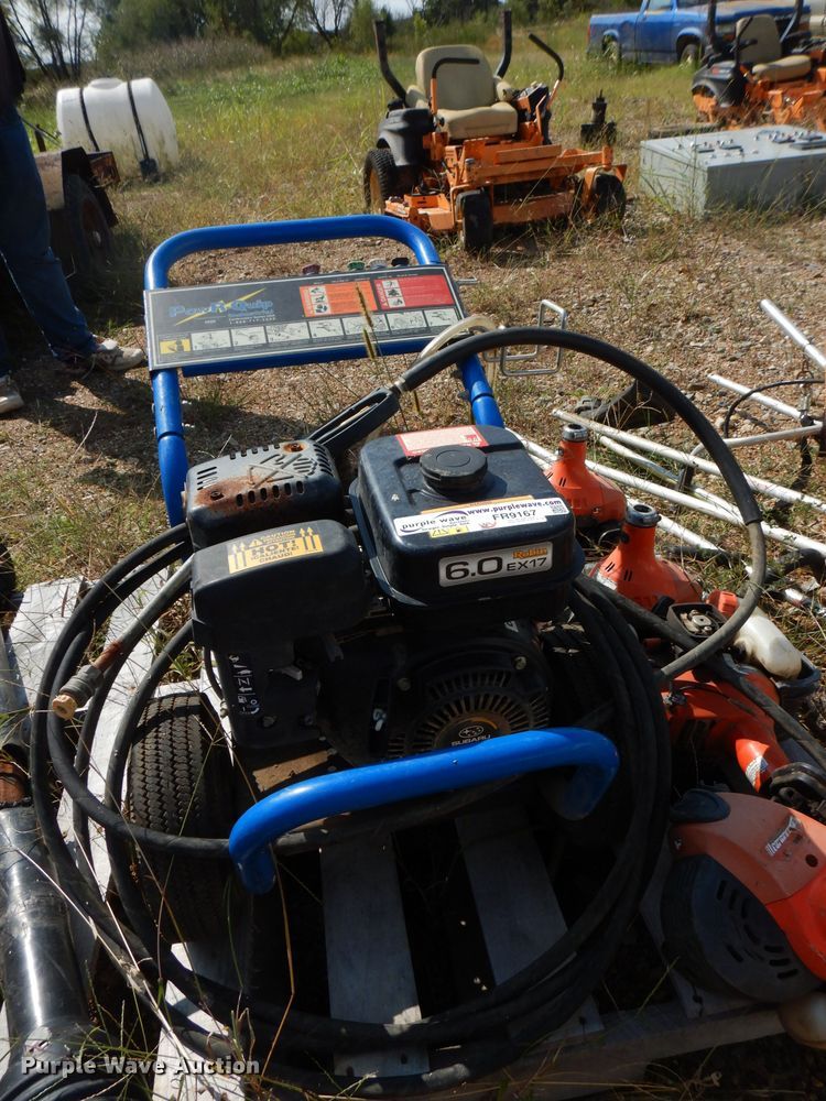 image for item FR9167 Lawn and garden equipment