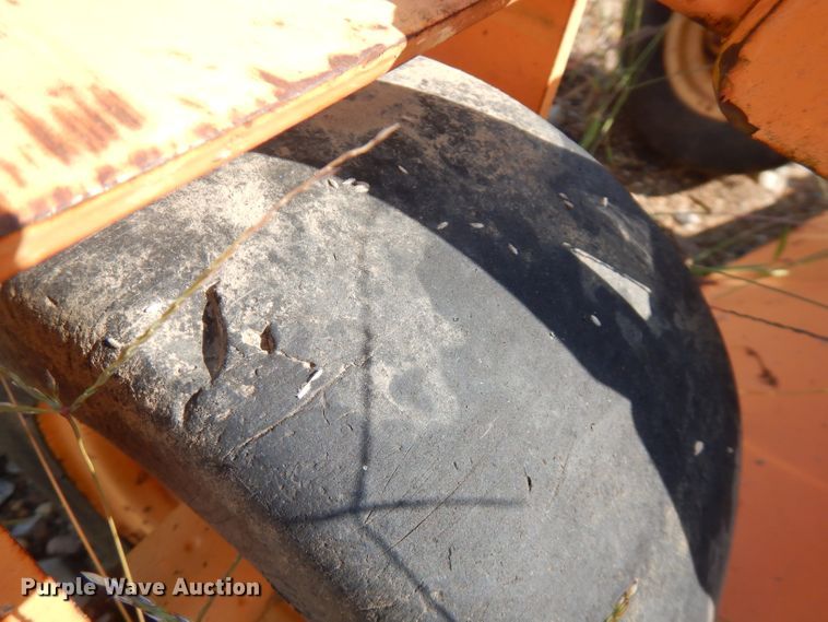 image for item FR9167 Lawn and garden equipment