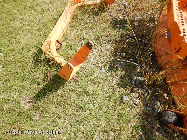 image for item FR9167 Lawn and garden equipment