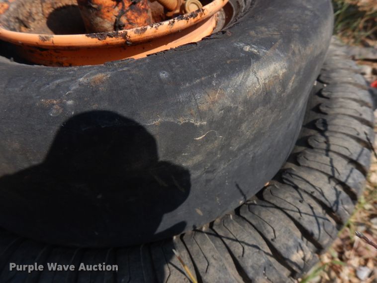 image for item FR9167 Lawn and garden equipment