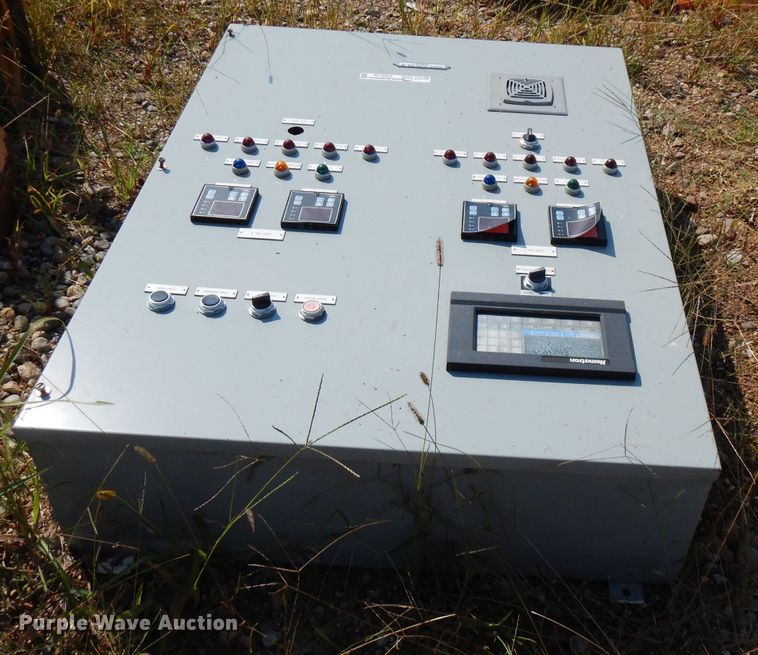 image for item FR9176 Rober's Filter Mfg. Co. nematron control unit