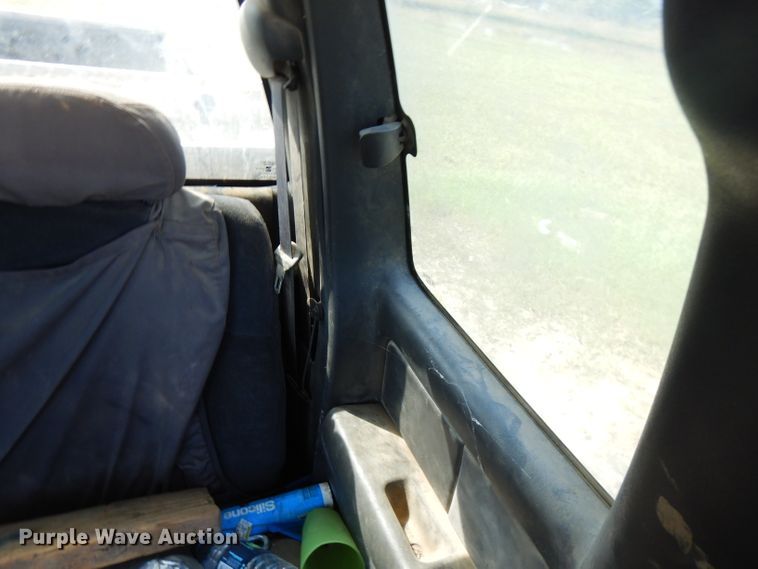 image for item FR9177 2001 Chevrolet Silverado 1500  Ext. Cab pickup truck